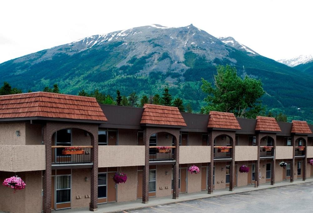 Maligne Lodge Jasper Eksteriør billede